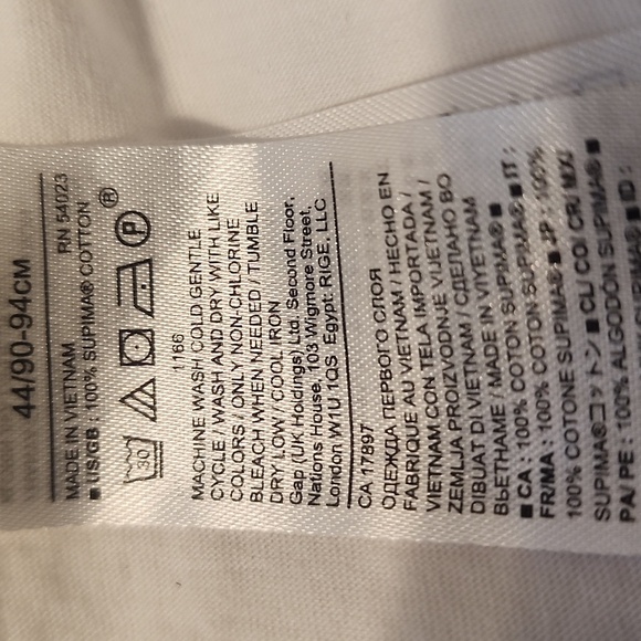 Banana Republic ruffled T-shirt size medium - Picture 4 of 4